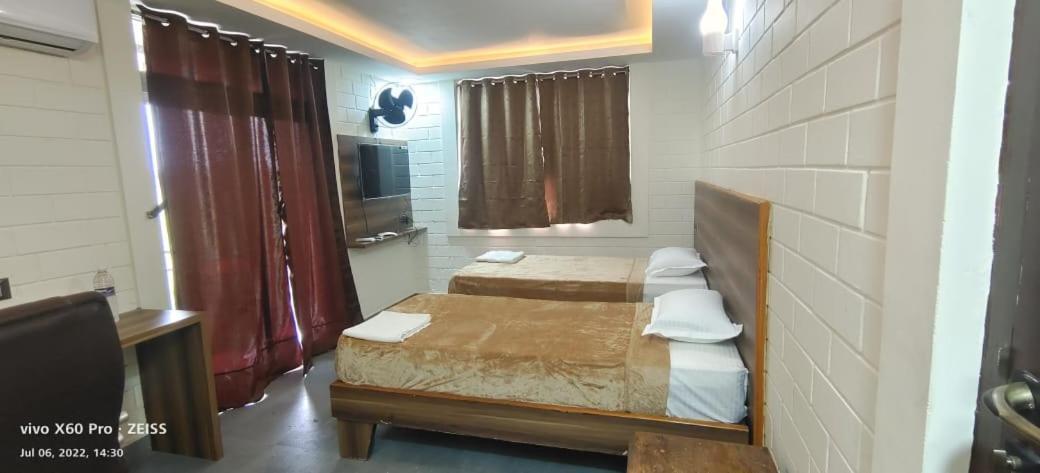 Krish Garden Villa จิตัมพรัม ภายนอก รูปภาพ