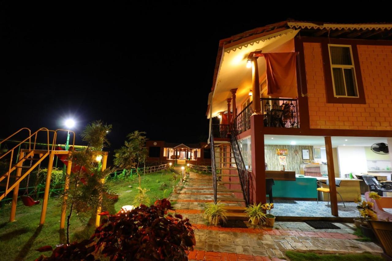 Krish Garden Villa จิตัมพรัม ภายนอก รูปภาพ